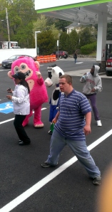 Cumberland Farms Grand Opening students dancing